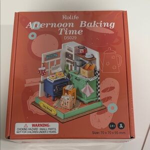 Rolife afternoon baking time!